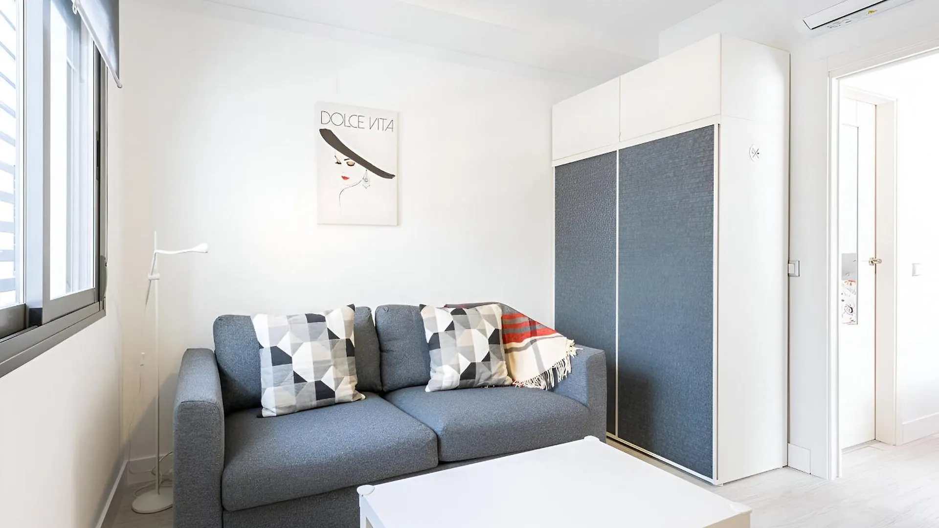 Apartment Suitehomes Dos Aceras Malaga Spain